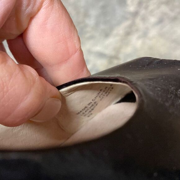 Michael Kors Black Leather Striped Peep Toe Platform Wedge Size 8 - Picture 8 of 10